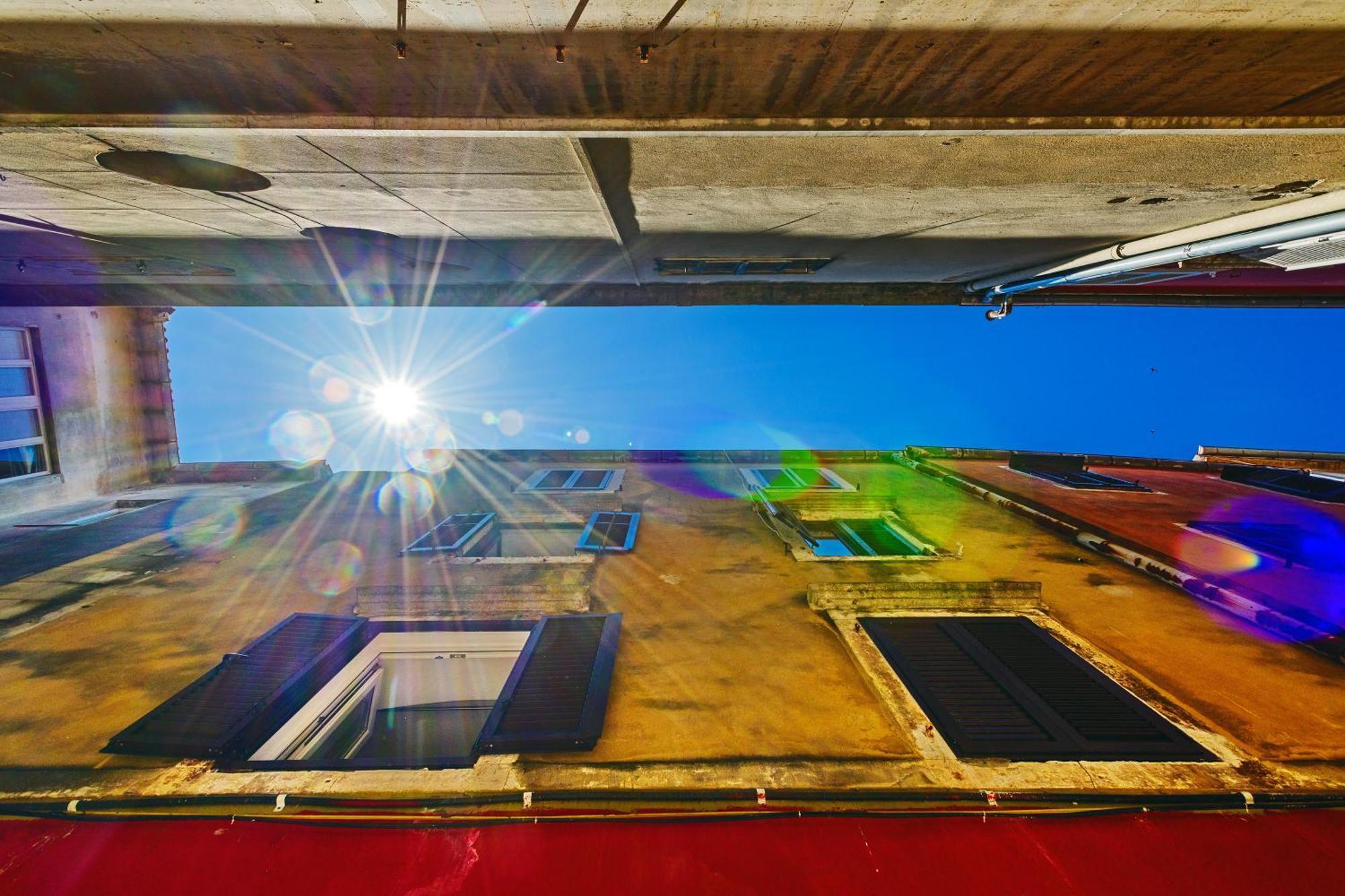 Pretty In The Centre - Old Town Apartment *
